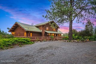 3018 S Signal Point RD, Post Falls, ID 83854
