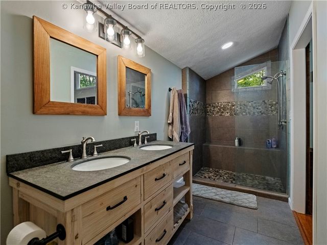 791 Suncrest Road, Charleston, WV 25303