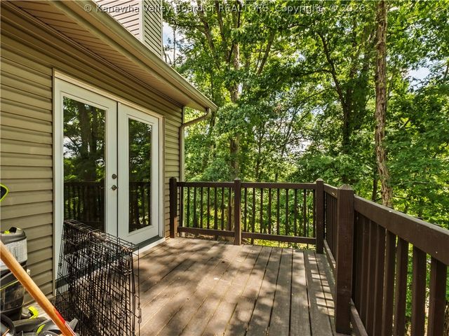 791 Suncrest Road, Charleston, WV 25303