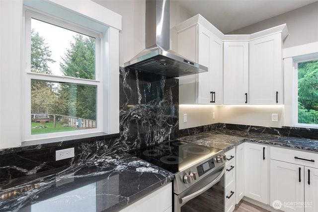 62 Woodland Drive, Sequim, WA 98382