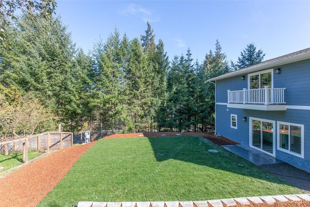 62 Woodland Drive, Sequim, WA 98382