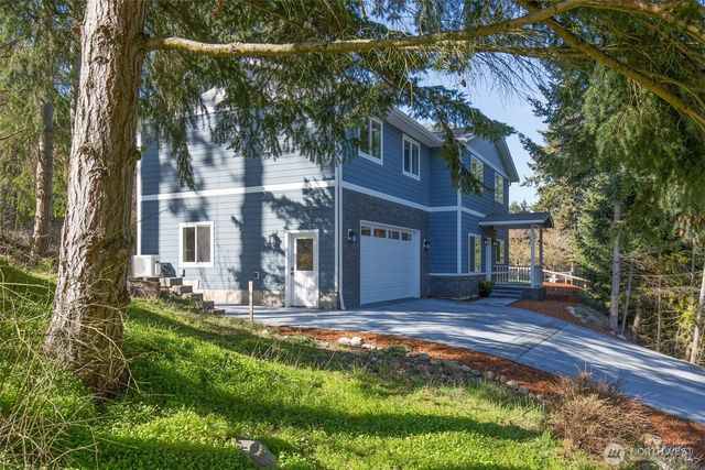 62 Woodland Drive, Sequim, WA 98382