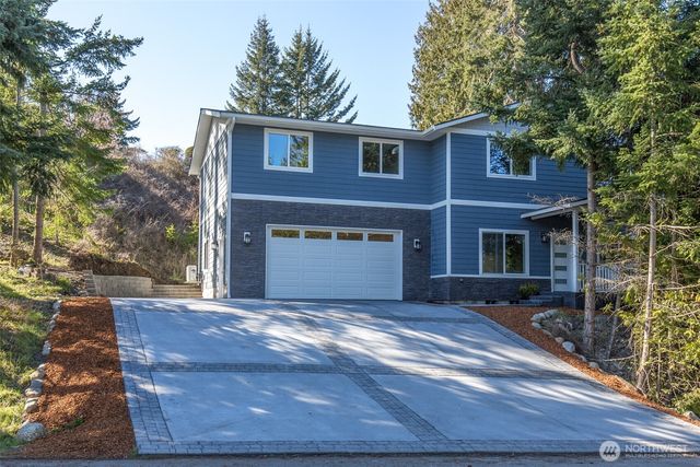 62 Woodland Drive, Sequim, WA 98382