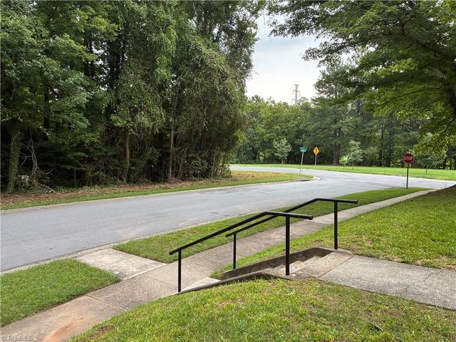 620 Tremont Drive, Greensboro, NC 27403