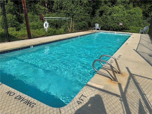 620 Tremont Drive, Greensboro, NC 27403