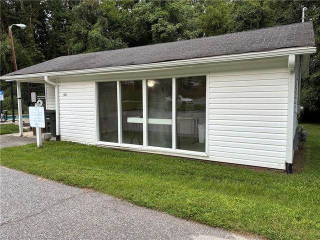 620 Tremont Drive, Greensboro, NC 27403