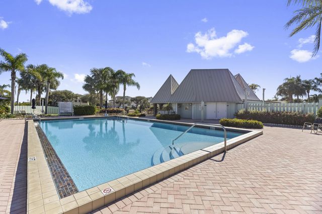 1127 E Seminole Avenue 8a, Jupiter, FL 33477