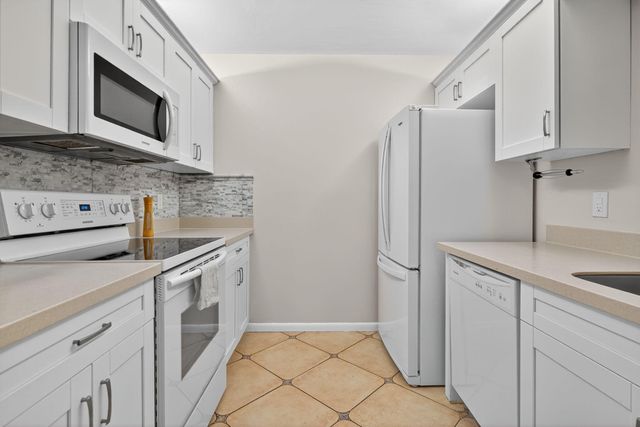 1127 E Seminole Avenue 8a, Jupiter, FL 33477