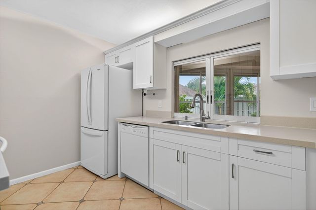 1127 E Seminole Avenue 8a, Jupiter, FL 33477