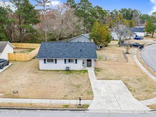 407 Dennis Road, Jacksonville, NC 28546