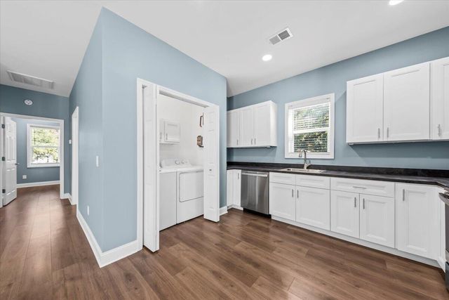 3934 Dorsey Avenue C, North Charleston, SC 29405