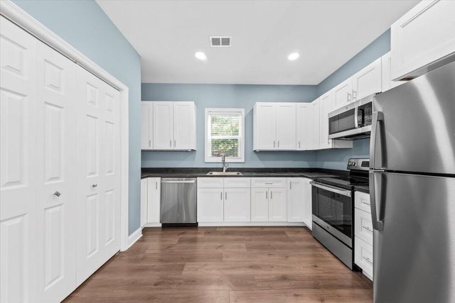 3934 Dorsey Avenue C, North Charleston, SC 29405