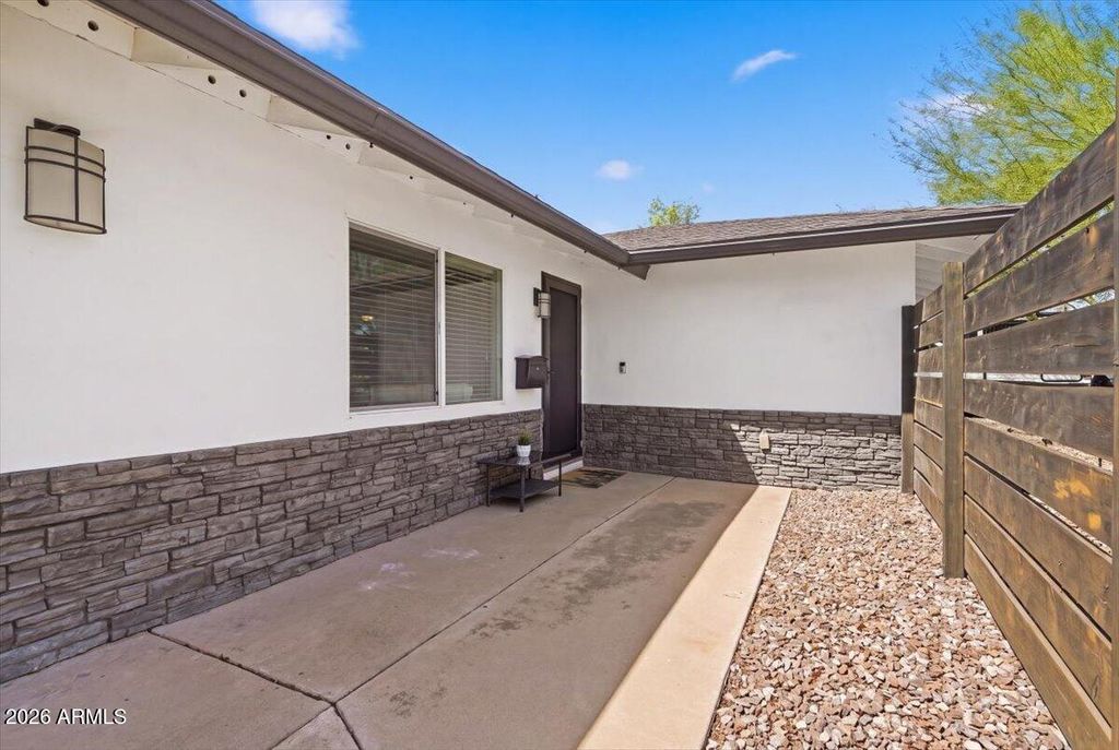 1209 W MEDLOCK Drive, Phoenix, AZ 85013 — photo 5