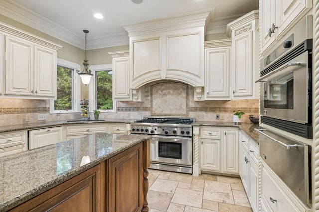 5213 Colfax Ct, Brentwood, TN 37027
