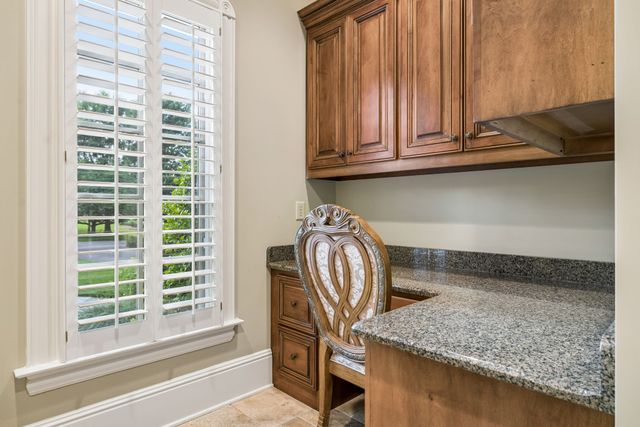 5213 Colfax Ct, Brentwood, TN 37027