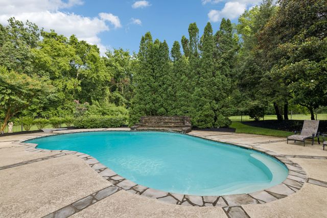 5213 Colfax Ct, Brentwood, TN 37027