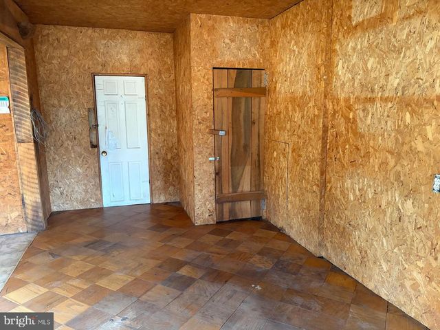 986 RUSHING RIVER RD, Augusta, WV 26704