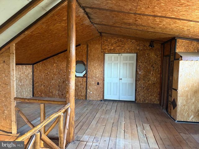 986 RUSHING RIVER RD, Augusta, WV 26704