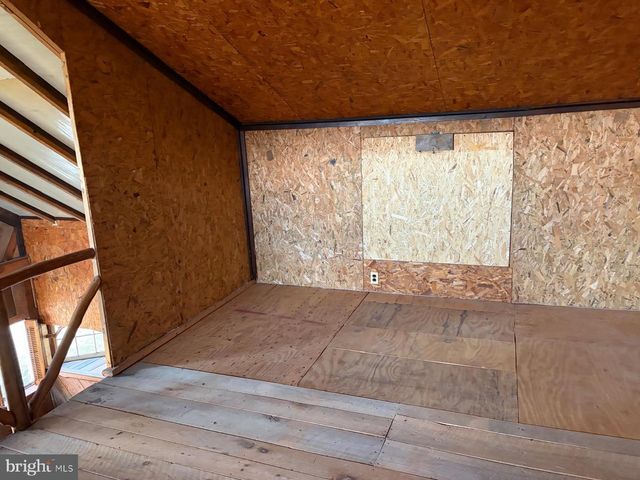 986 RUSHING RIVER RD, Augusta, WV 26704