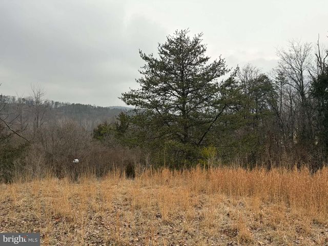 986 RUSHING RIVER RD, Augusta, WV 26704