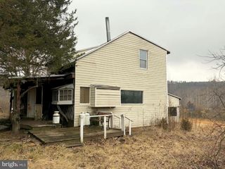 986 RUSHING RIVER RD, Augusta, WV 26704