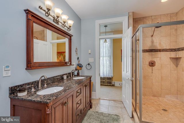 47 BANK ST, Medford, NJ 08055