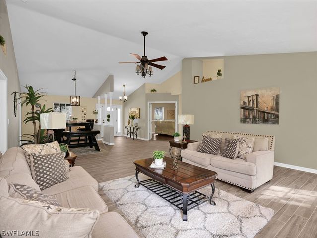 1712 Frontier CIR, Labelle, FL 33935