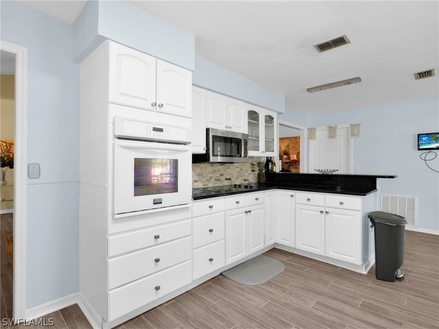 1712 Frontier CIR, Labelle, FL 33935