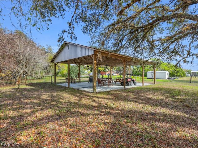 1712 Frontier CIR, Labelle, FL 33935