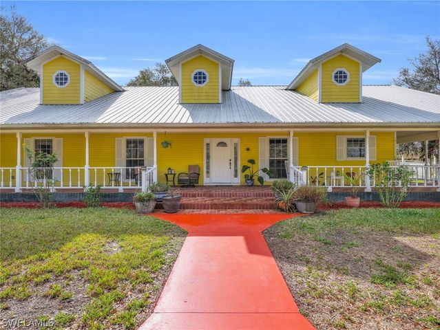 1712 Frontier CIR, Labelle, FL 33935