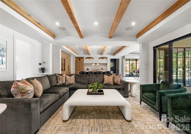 2610 Sedley Road, Charlotte, NC 28211