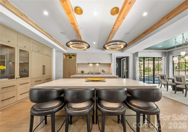 2610 Sedley Road, Charlotte, NC 28211