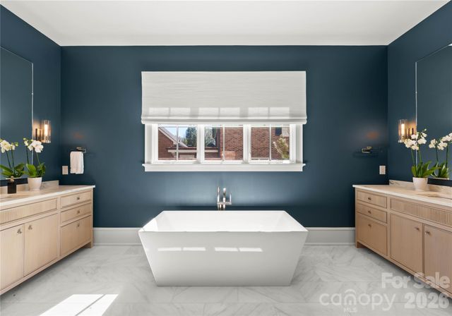 2610 Sedley Road, Charlotte, NC 28211