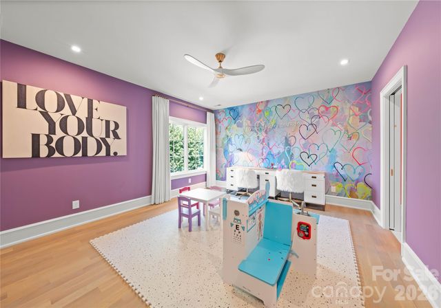 2610 Sedley Road, Charlotte, NC 28211