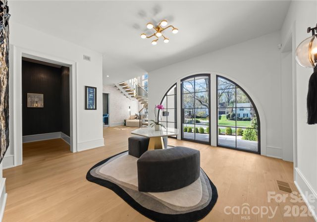 2610 Sedley Road, Charlotte, NC 28211