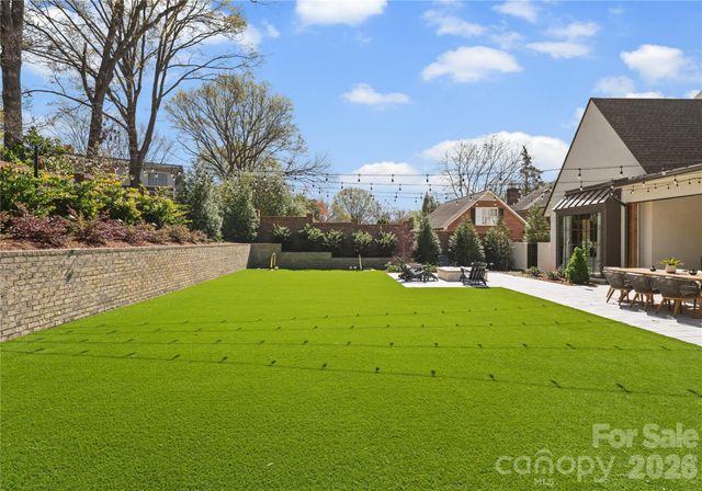 2610 Sedley Road, Charlotte, NC 28211