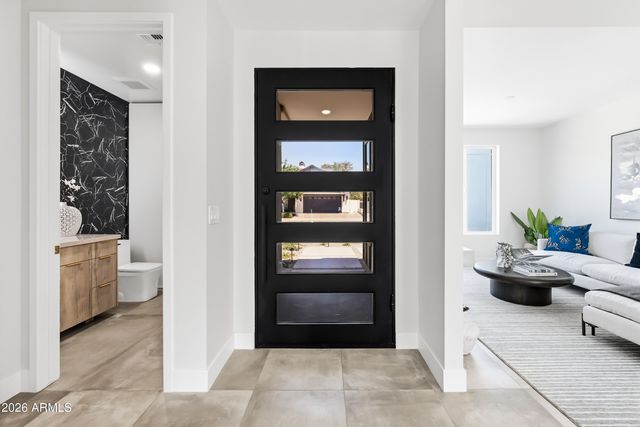 4008 N 34TH Street, Phoenix, AZ 85018