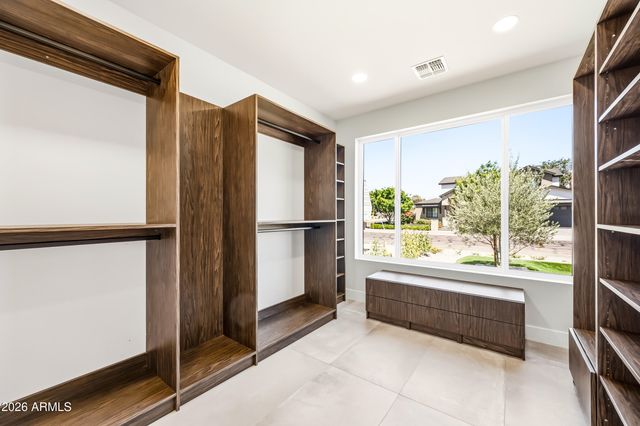 4008 N 34TH Street, Phoenix, AZ 85018