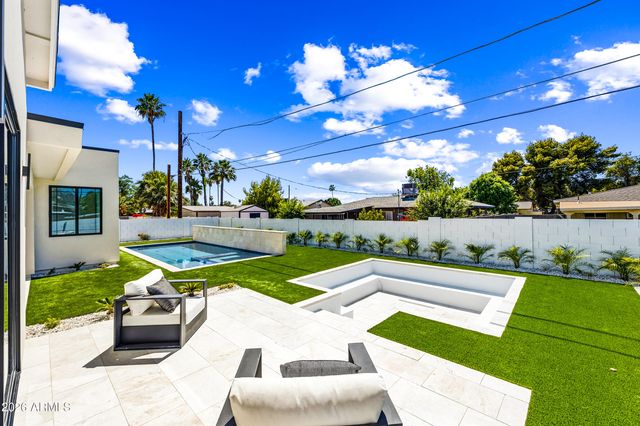 4008 N 34TH Street, Phoenix, AZ 85018