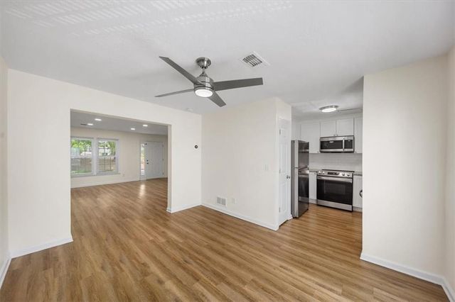 238 Chads Ford Way, Roswell, GA 30076