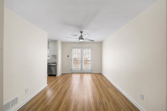 238 Chads Ford Way, Roswell, GA 30076