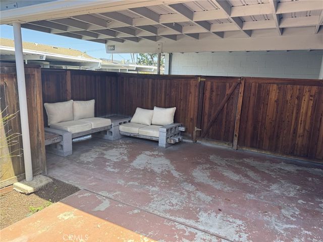1225 E 1st, Tustin, CA 92780