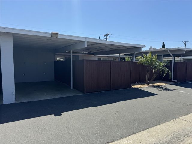 1225 E 1st, Tustin, CA 92780