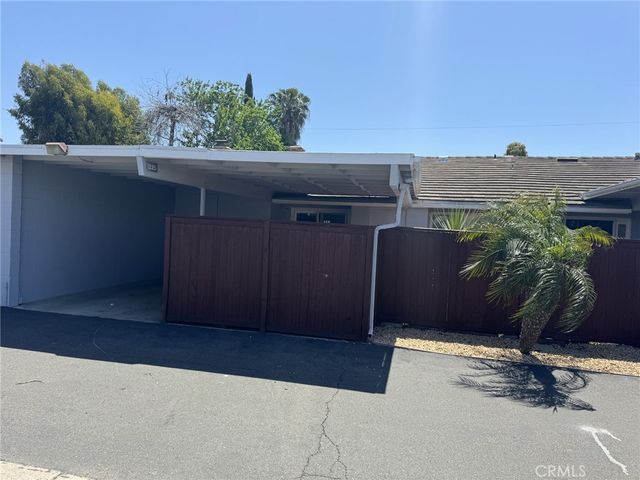 1225 E 1st, Tustin, CA 92780