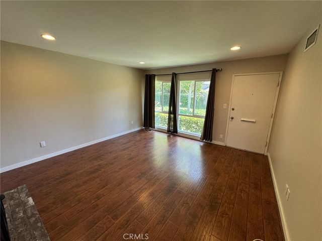 1225 E 1st, Tustin, CA 92780
