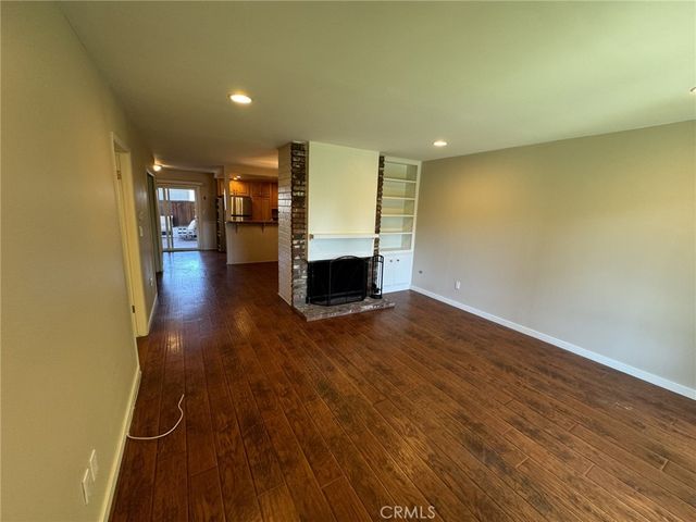 1225 E 1st, Tustin, CA 92780