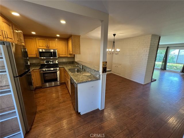 1225 E 1st, Tustin, CA 92780