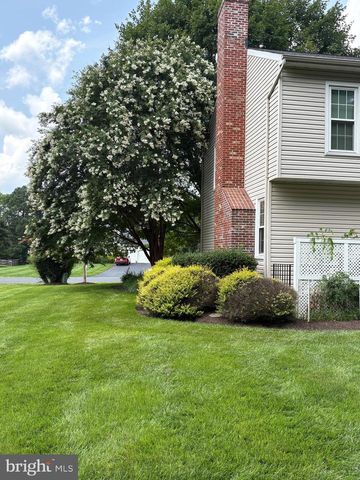 2711 MUSTANG DR, Herndon, VA 20171