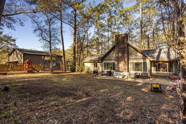 1004 Fieldstone Dr, Dothan, AL 36303