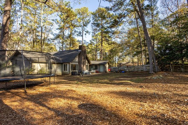 1004 Fieldstone Dr, Dothan, AL 36303